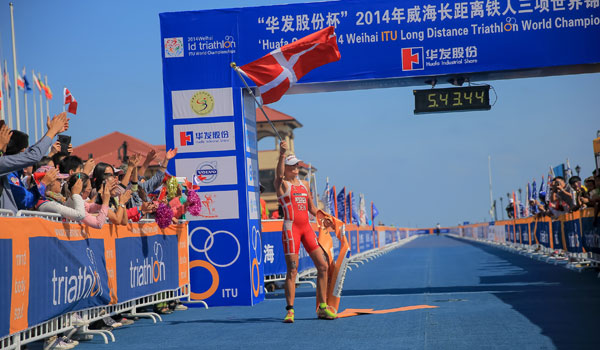 Camilla Pedersen wins Long Distance title